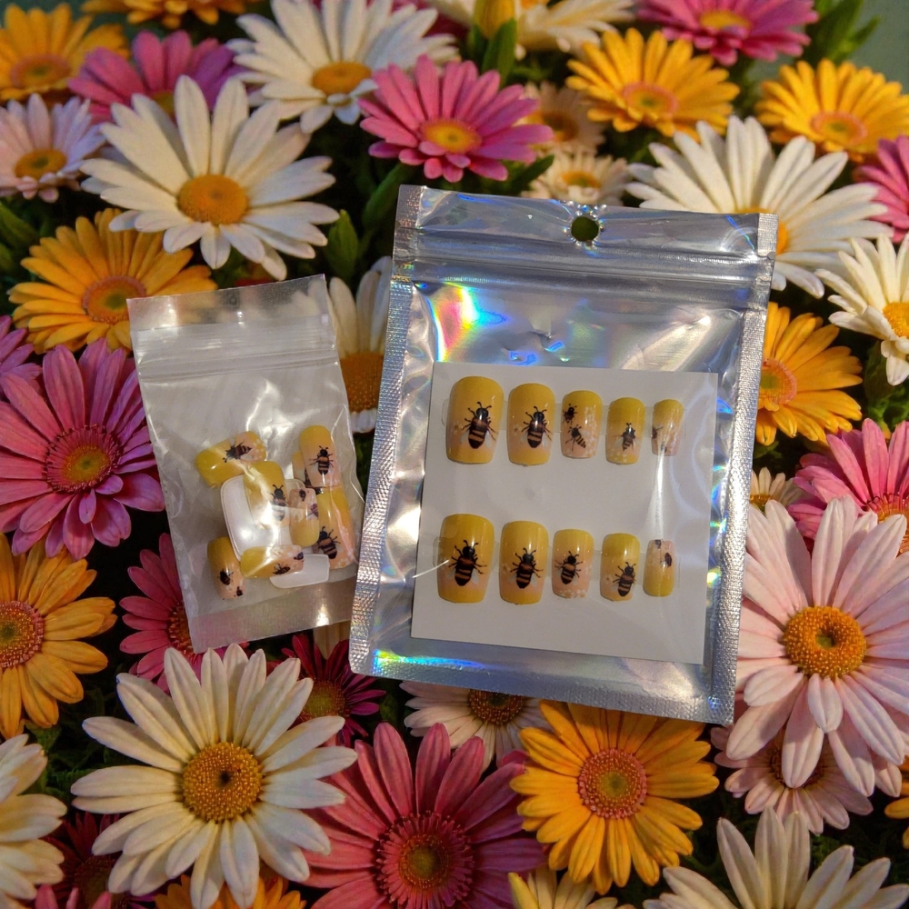 Cute 24pc Press On Nails